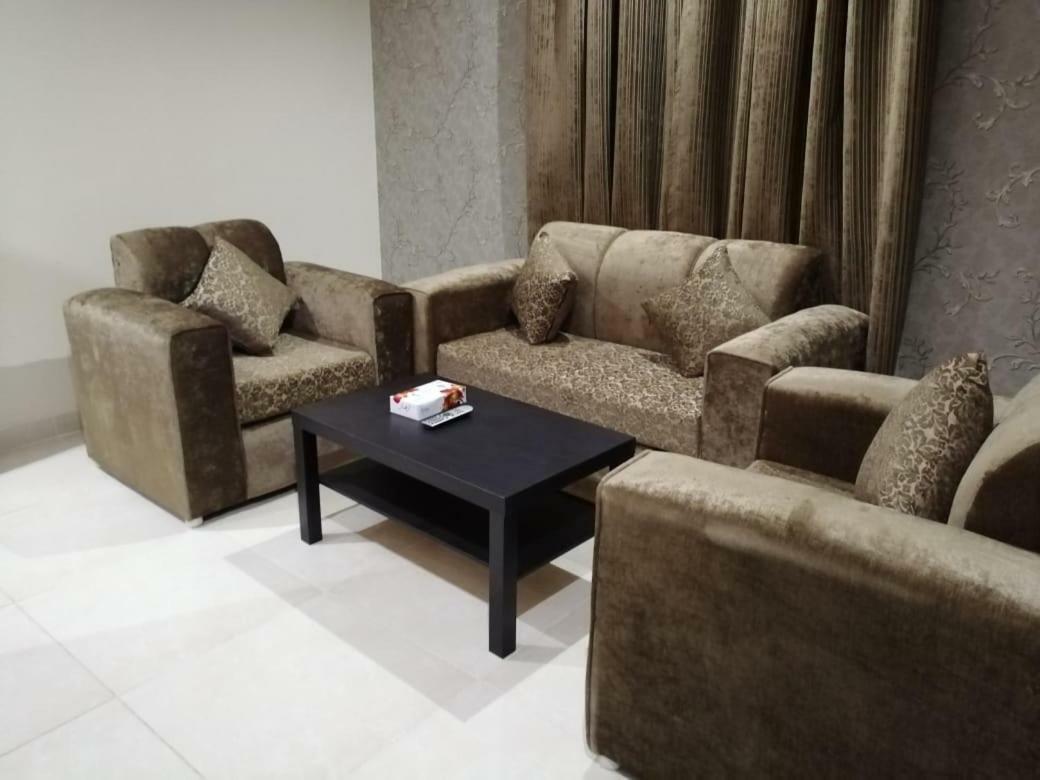 Rozana For Monthly And Yearly Rent Jeddah Luaran gambar